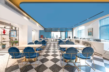 Jingyue Elegant Hotel