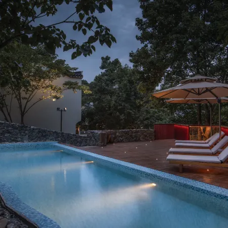 LOSTVILLA(Zhoushan Nandong)