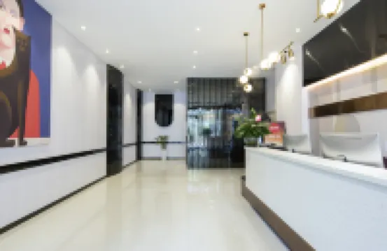 奕夢酒店（西華路陳家祠地鐵站店）