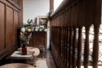 Xiaochaimen Hotel(Langzhong Ancient City Luxury Store) - Inns