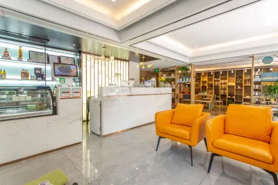 Jiuhua Mountain, a pool of landscape, this wish boutique hotel Hotels near Jiuhua Mountain Lotus Town Experience Center