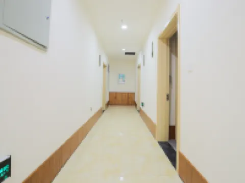 Home Inn Huaxuan Collection Hotel (Panjin Railway Station) Hotels in Panjin