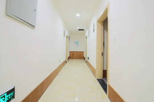 Home Inn Huaxuan Collection Hotel (Panjin Railway Station)