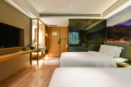 TRUE GO Hotel (Beijing Nanluoguxiang Andingmen Subway Station)