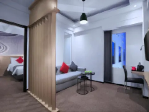 Neo+ Waru Sidoarjo by Aston Hotels in Waru