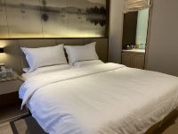 泸州泊岸酒店 - 温雅高级大床房