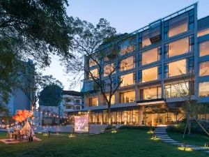 Mango Lvsu ·Mitang  Hotel (Yangshuo Shili Gallery Yulonghe Store)