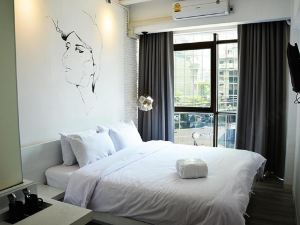 3Howw Hostel @ Sukhumvit 21