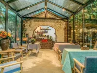 Xuwen Antarctic Village Artist Tribe