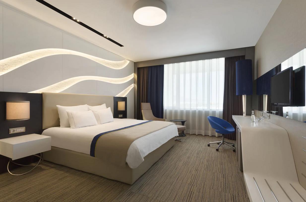 Ramada Hotel & Suites by Wyndham Izmir Kemalpasa