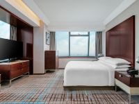 上海龙之梦万丽酒店 - 行政高级大床房