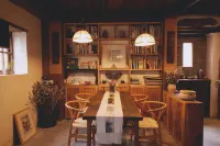 Wuyuan Qiye Yanxiang Guesthouse - Inns