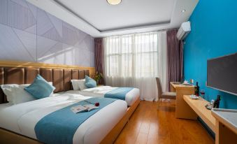 Zhuoman Hotel (Kunming Changshui Airport Dabanqiao)