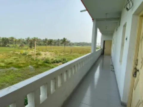 Sweet Inn Resort Hotels near Queen Suriyothai Monument