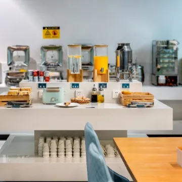 Enjoy Hotels (Guangzhou Sanyuanli Metro Station)