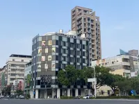 Papa Whale-Kaohsiung Formosa Boulevard Hoteles cerca de Xinxing