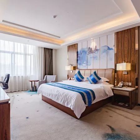 Huangchuan Shibo International Hotel