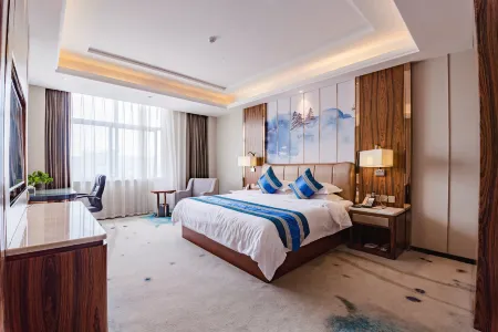 Huangchuan Shibo International Hotel