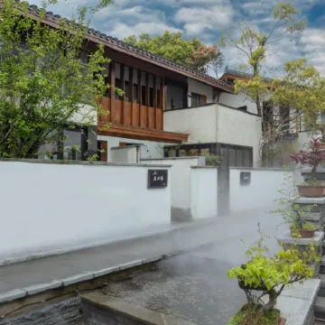 廬山三疊泉舍民宿 三疊泉附近的飯店