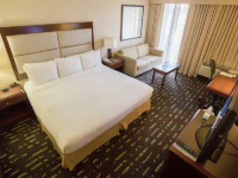 Wyndham Chicago O'Hare Hotels in Des Plaines