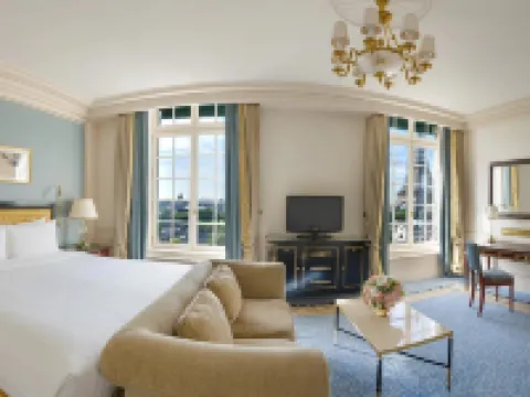 Shangri-La Paris Hotels in Paris