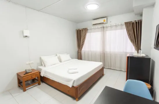 ห้องสแตนดาร์ด เตียงใหญ่ 1 เตียง