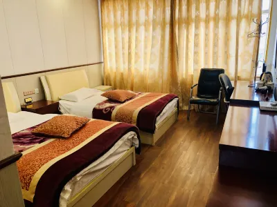 Mangkang Chongqing Hotel Hotels near Dameiyongxue Mountain