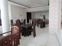 Hotel Kencana Jaya Hotels in Tahunan