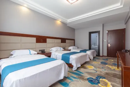 Ejin Banner Longshunyuan Hotel