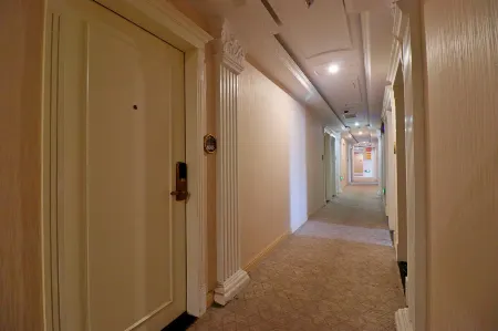 Hi Sen Boutique Hotel (Shanghai Huangxing Road) Отели рядом с достопримечательностью «Fudan University Handan Road Stadium»