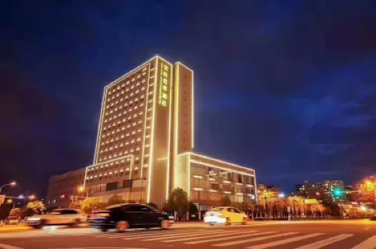 Baoyue Junting Hotel