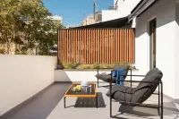 11 Enteka Acropolis Suites Hotels near Odeon of Herodes Atticus