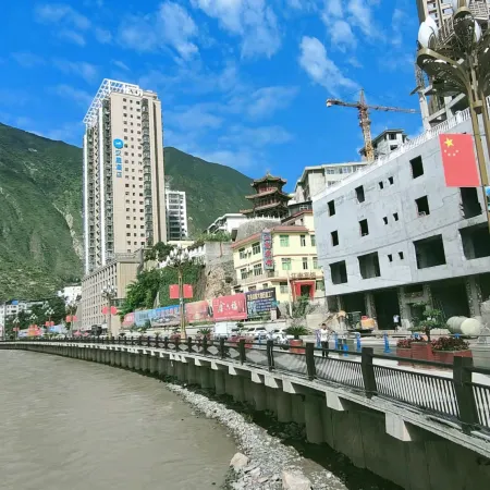 HanTing Hotel (Wen County Wenchanglou)