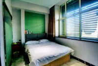 Youjia Express Hostel Hotels in Jidong