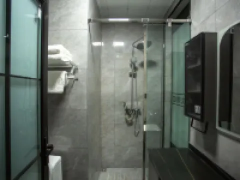 Jin Hyatt Hotel, Luxian County Hotels in Qiu County