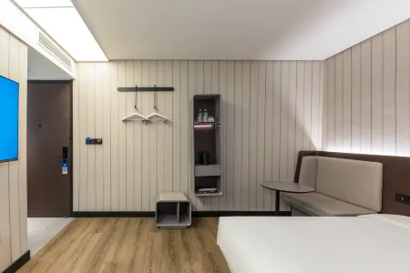HanTing Hotel (Shanghai Fudan University Jinian Road)