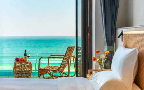 Weizhou Island Versailles Sea View Resort wine