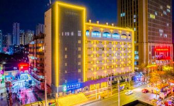 Super 8 Collection Hotel (Lanzhou Railway Station Hongxingxiang Subway Station)