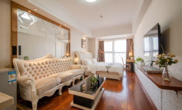 Welsh International Apartment(Shenzhen Futian Theater)
