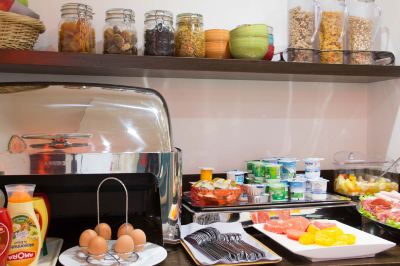 レストラン ホテル コーマルティン オペラ アストテルの写真