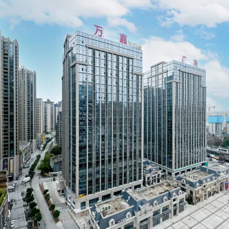 Vienna International Hotel (Fuqing Qingchang Wanda Plaza)