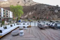 Rezen Hotel Jiuzhaigou Qianhe - bar