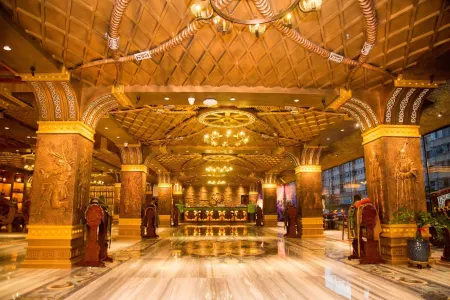 Xingyue Hotel (Manzhouli Zhongsujin Street) Отели рядом с достопримечательностью «Manchuria Boundary Gate»