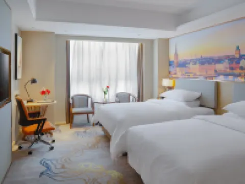 Vienna International Hotel (Meizhou Xingning High-speed Railway Station Branch) Hoteles en Xingning