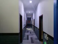 Neijiang Yimi Sunshine Hotel
