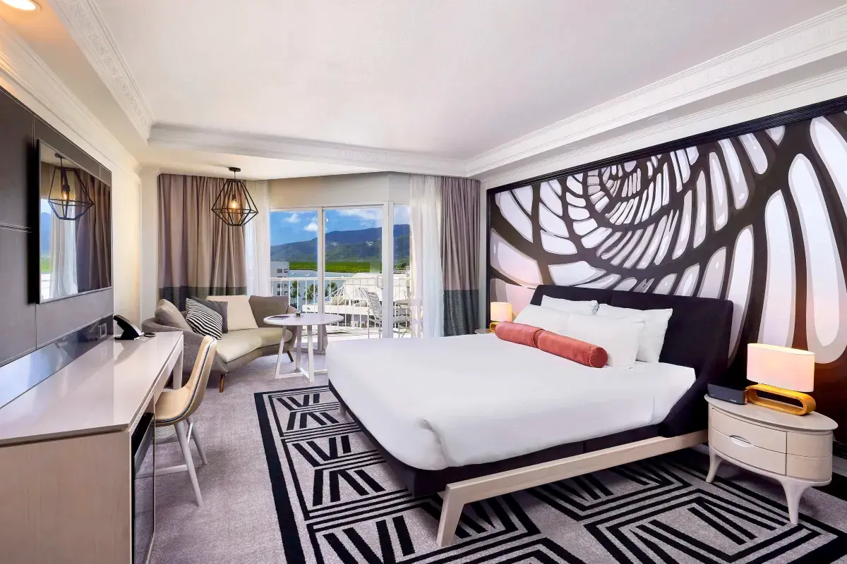 Pullman Cairns International
