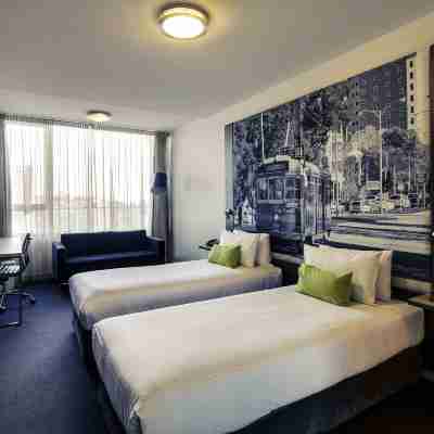 Mercure Melbourne Therry Street Rooms