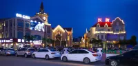 Home Inn Ribera Cloud Hotel (Guanghan  Branch) - parcheggio
