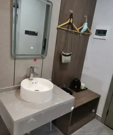 Yongzhou Yi Homestay (Hunan University of Science and Technology) Отели рядом с достопримечательностью «Yongzhou Electronic Science and Technology Institute of Vocational Technical College»