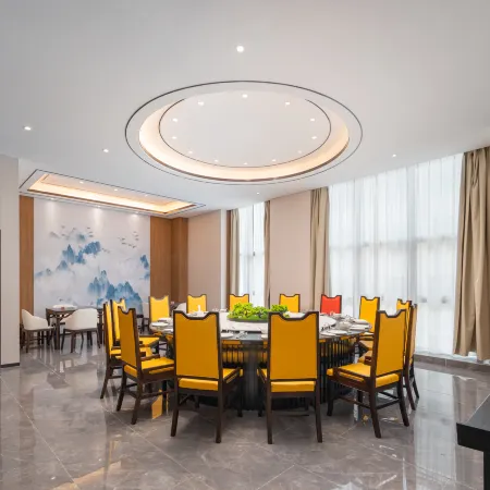 Haibei Alliance Hotel (Anhui University of Technology Shuangchuang Service Center Branch)